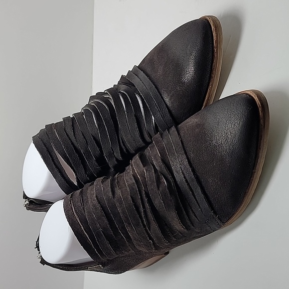 Free People Lost Valley Ankle Bootie Boots Heels Shoes Back Zip Black Leather 38 - Picture 1 of 16